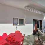 Maja Διαμέρισμα Μακάρσκα